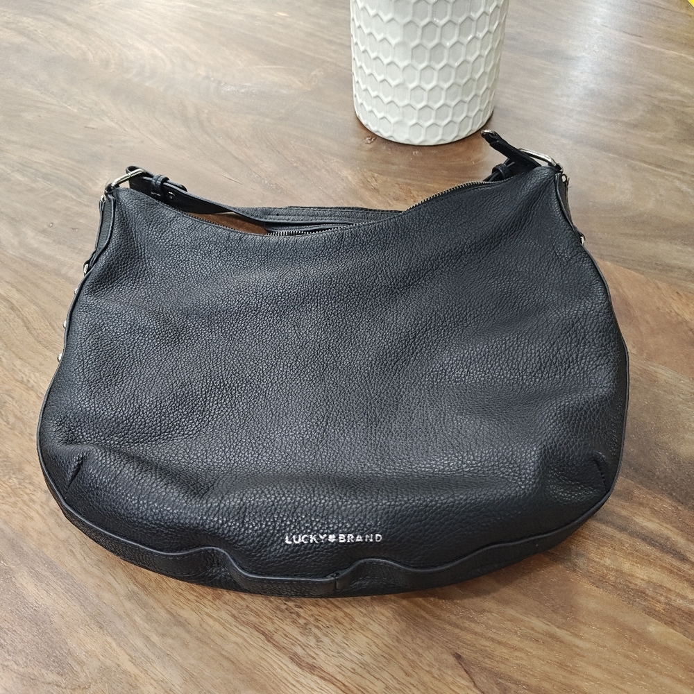 Stylish Lucky Brand Black Pebble Leather Hobo Purse W/ Silver Accents. Great Bag - Picture 13 of 15